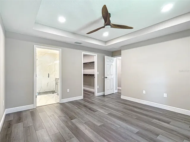 Primary suite