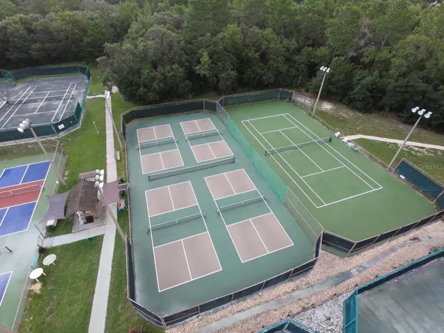 Community pickleball and tennis