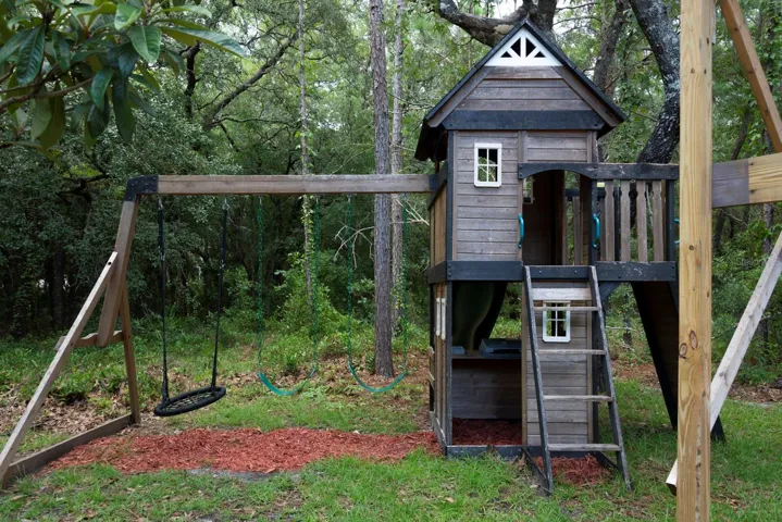 Look! a playground!