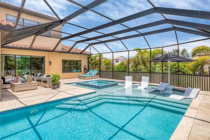 Private pool