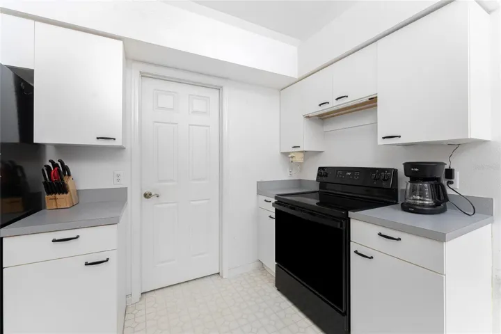Door leads to the laundry room