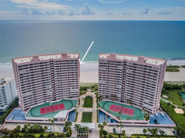 Crescent Beach Club One Directly on Sand Key Beach!