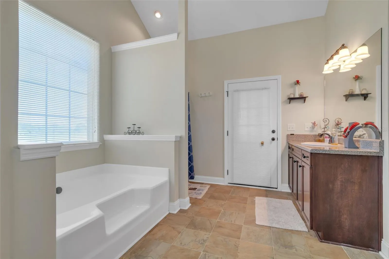 Master Bathroom First Floor