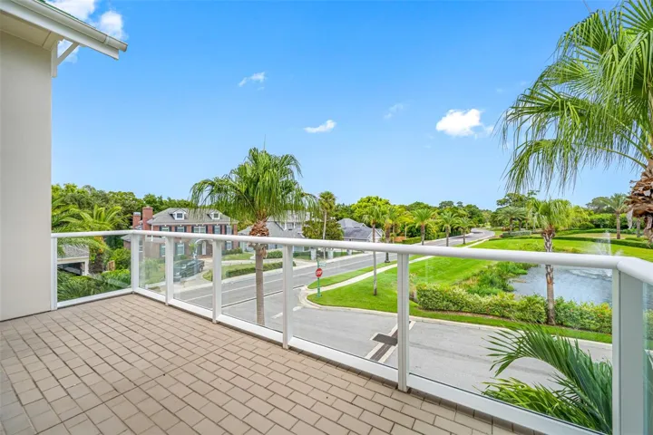 XL private balcony off of 2nd Bedroom Ensuite