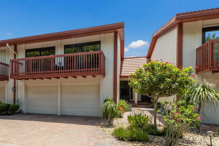 Front Exterior Sorrento Inlet