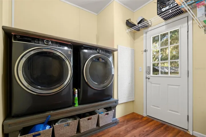 Laundry/Mud Room