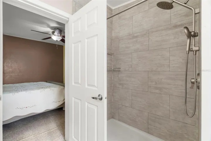 Primary En-Suite