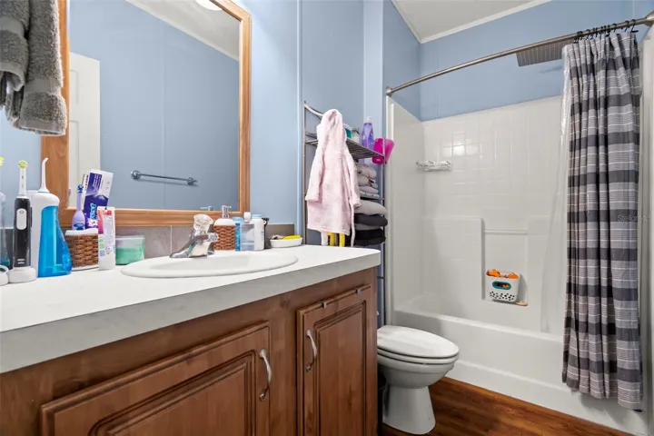 In-Law Suite Full Bath