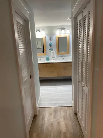 Hallway to ensuite bath