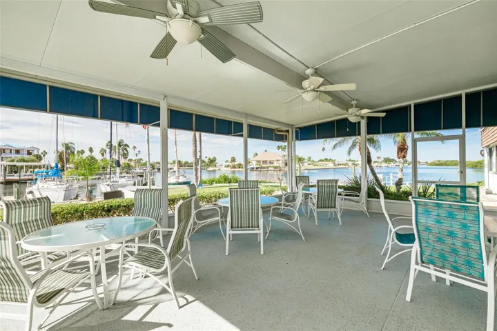 Yacht Club Patio