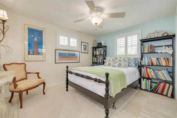 Guest bedroom