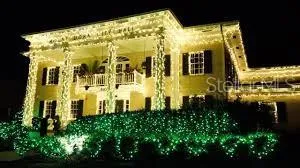 Holiday lights on City Hall