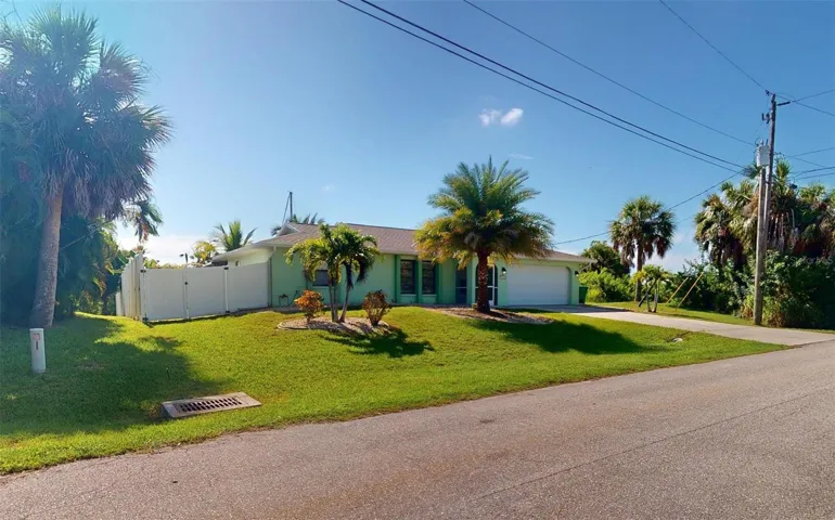 Welcome to 18122 Eau Gallie Cir