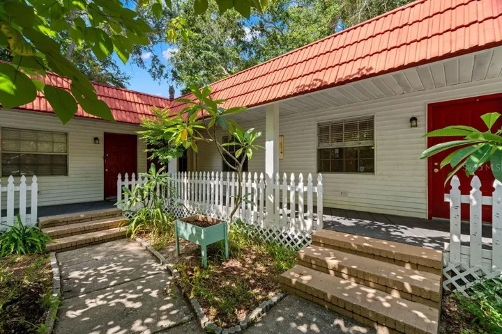 B-C-D Porch Entries