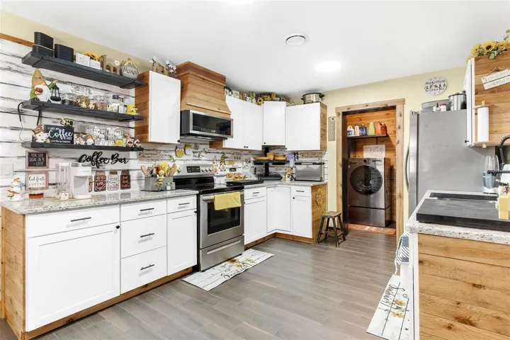 Kitchen Area with Plenty of Storage