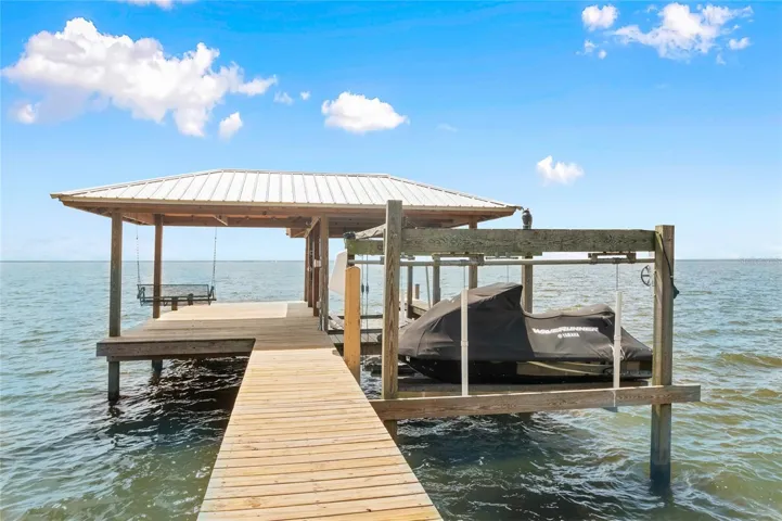 Dock