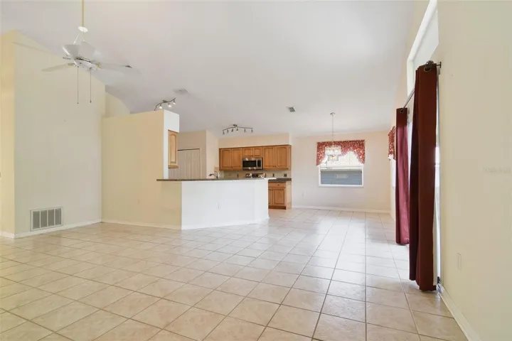 Living Room/Dining Room