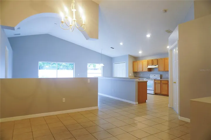 Livingroom/Diningroom Combo