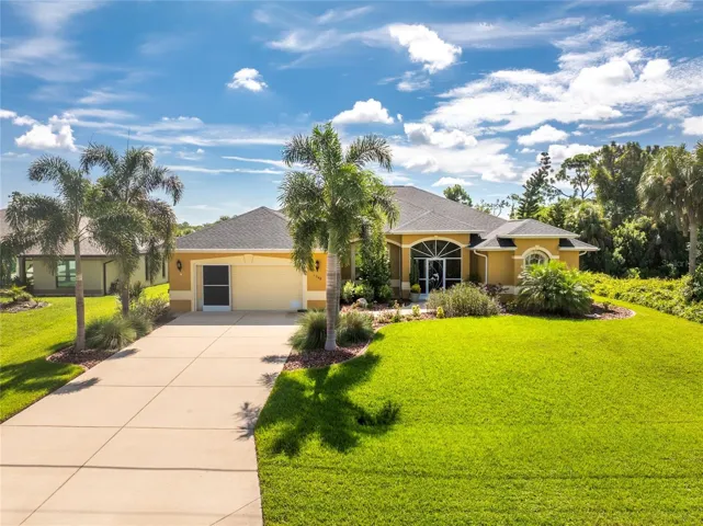 Fantastic curb appeal and gorgeous Florida landscaping