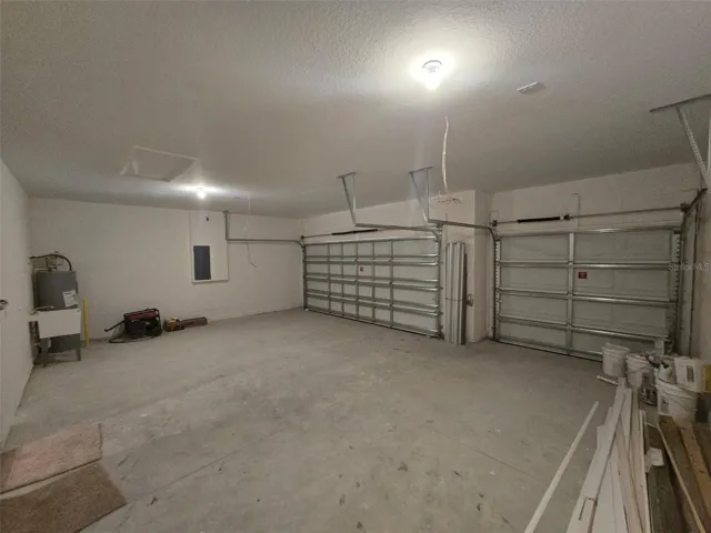 3 Car Garage