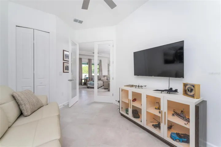 Guest bedroom or DenOffice