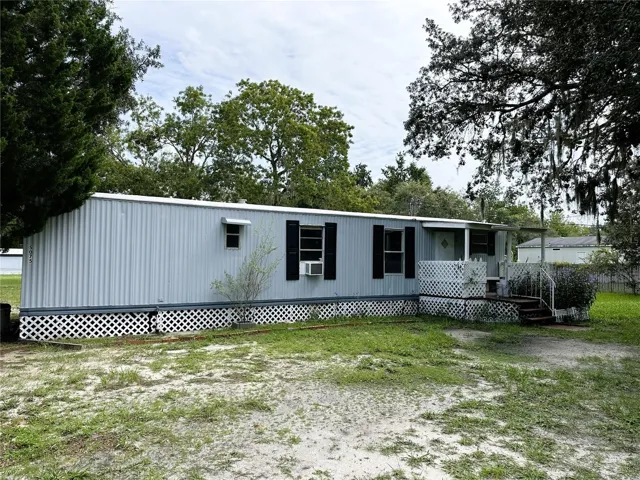 5075 S. Barker Point is located in a private community on .55 acres - fully fenced!