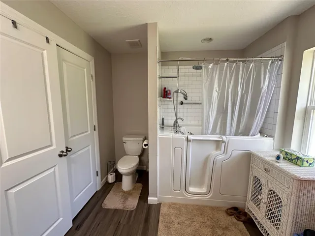 WALK IN TUB/SPA/SHOWER