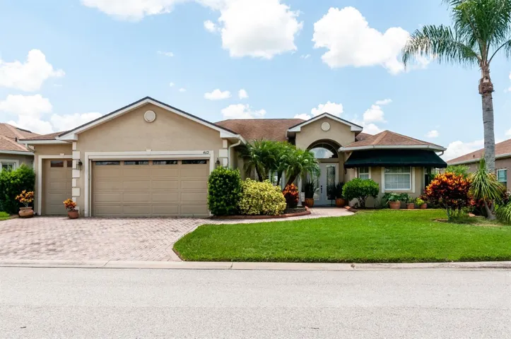 This ST JOHN floor plan POOL home is located on a premium waterfront lot.