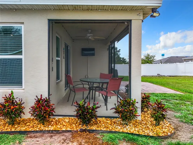 Side View of Screened Porch
