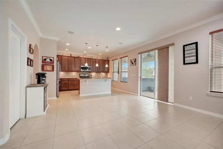 Living Room/Kitchen