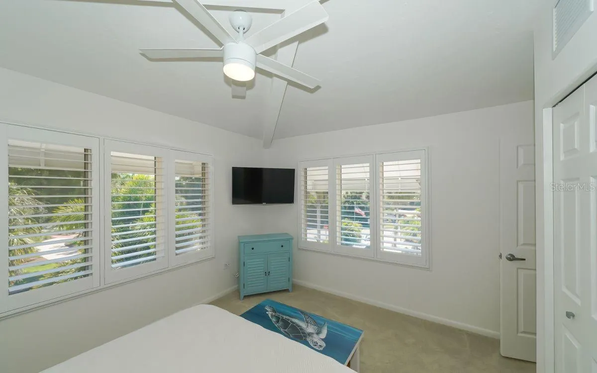 Guest bedroom 3