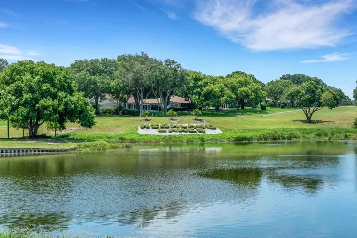 Beautiful & welcoming views when driving through Highland Lakes~