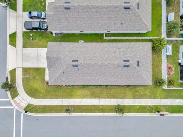 Overhead view of 3047 Tansy