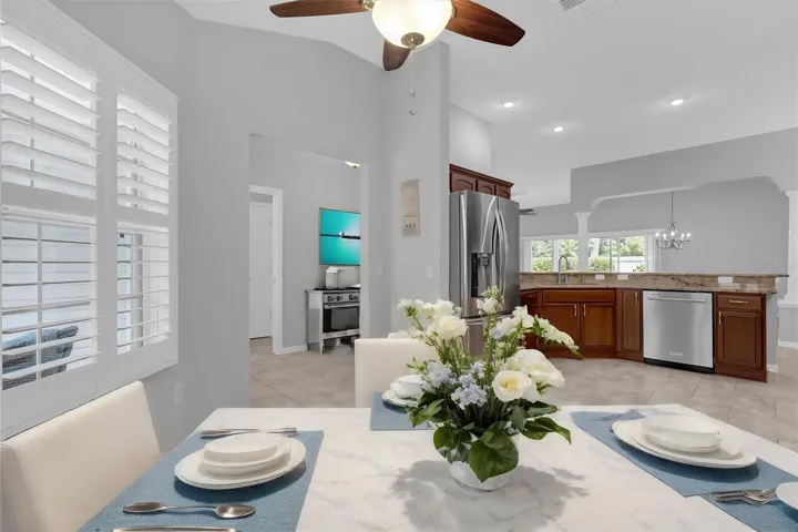 Dinette Staged
