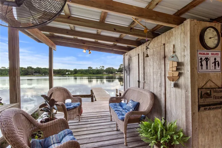 DOCK/BOATHOUSE