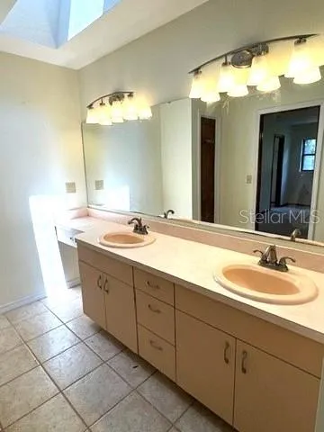 1170