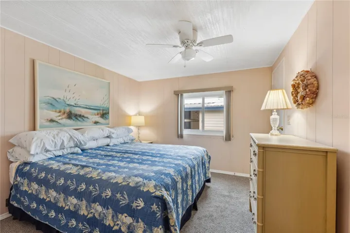 2nd  bedroom with walk- in closet