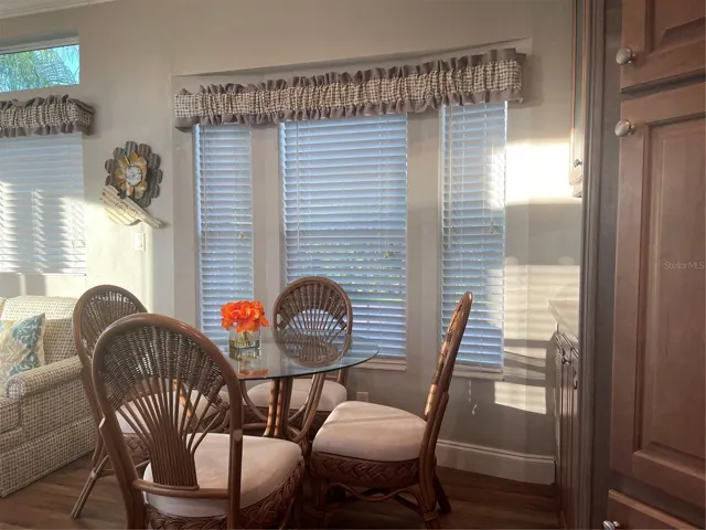 Bay window in the dining room