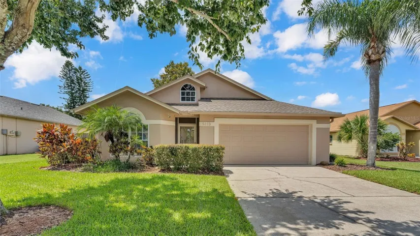 Welcome HOME! 3/2 in South Lakeland Florida