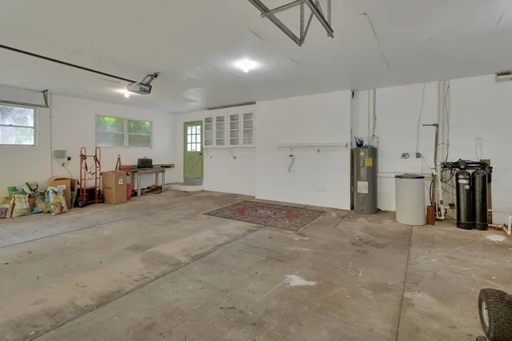 garage