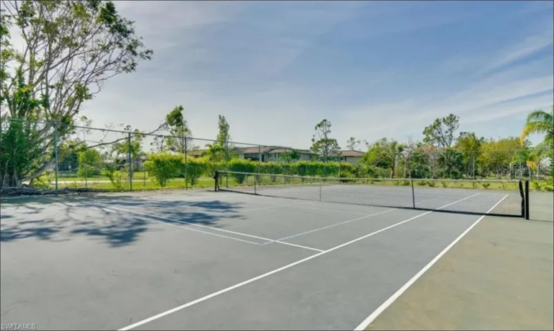 Tennis & Pickleball courts