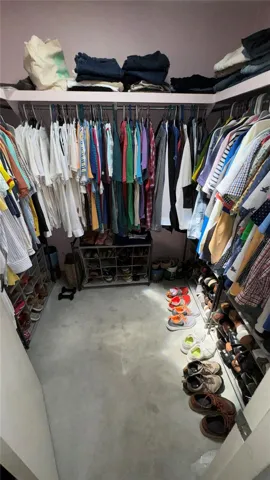 Master Walk in Closet
