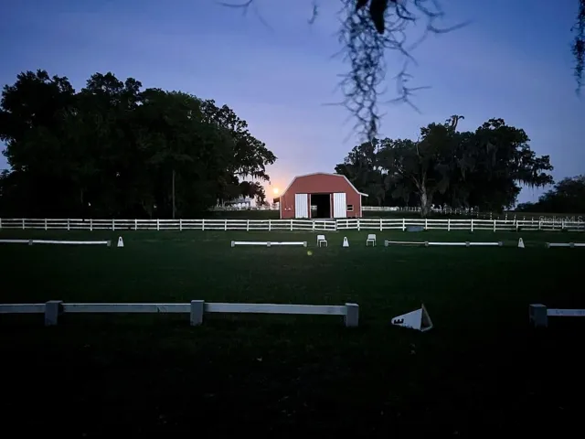 Barn