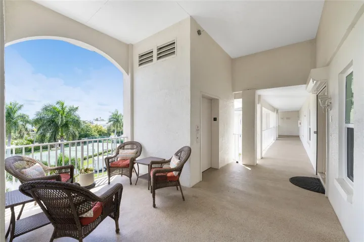 Front Balcony & Elevator