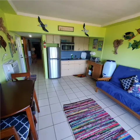 Living Room/Kitchen