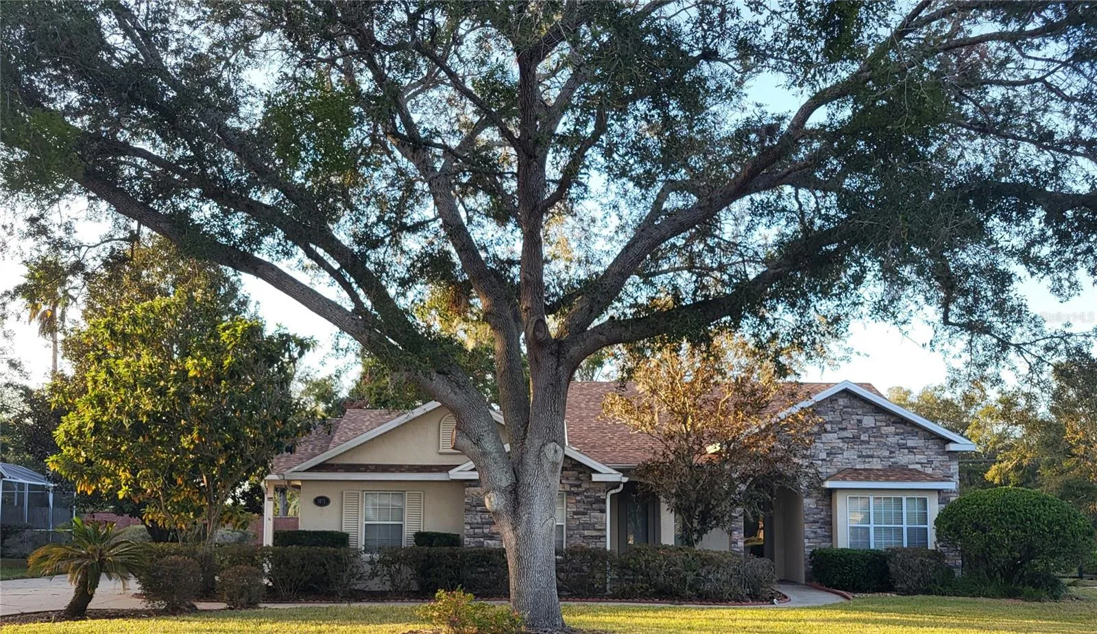 1072 Ceasars Ct, Mount Dora, Florida 32757