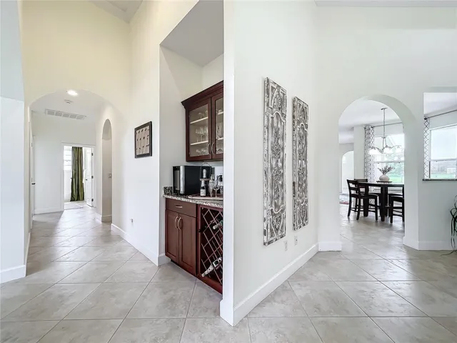 Wine/coffee bar built-in