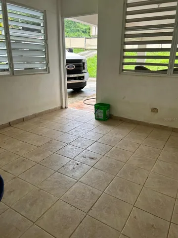 Entrance 1st Unit