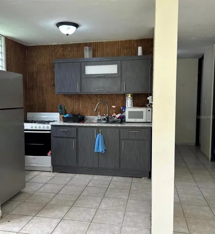 Kitchen 2nd Unit