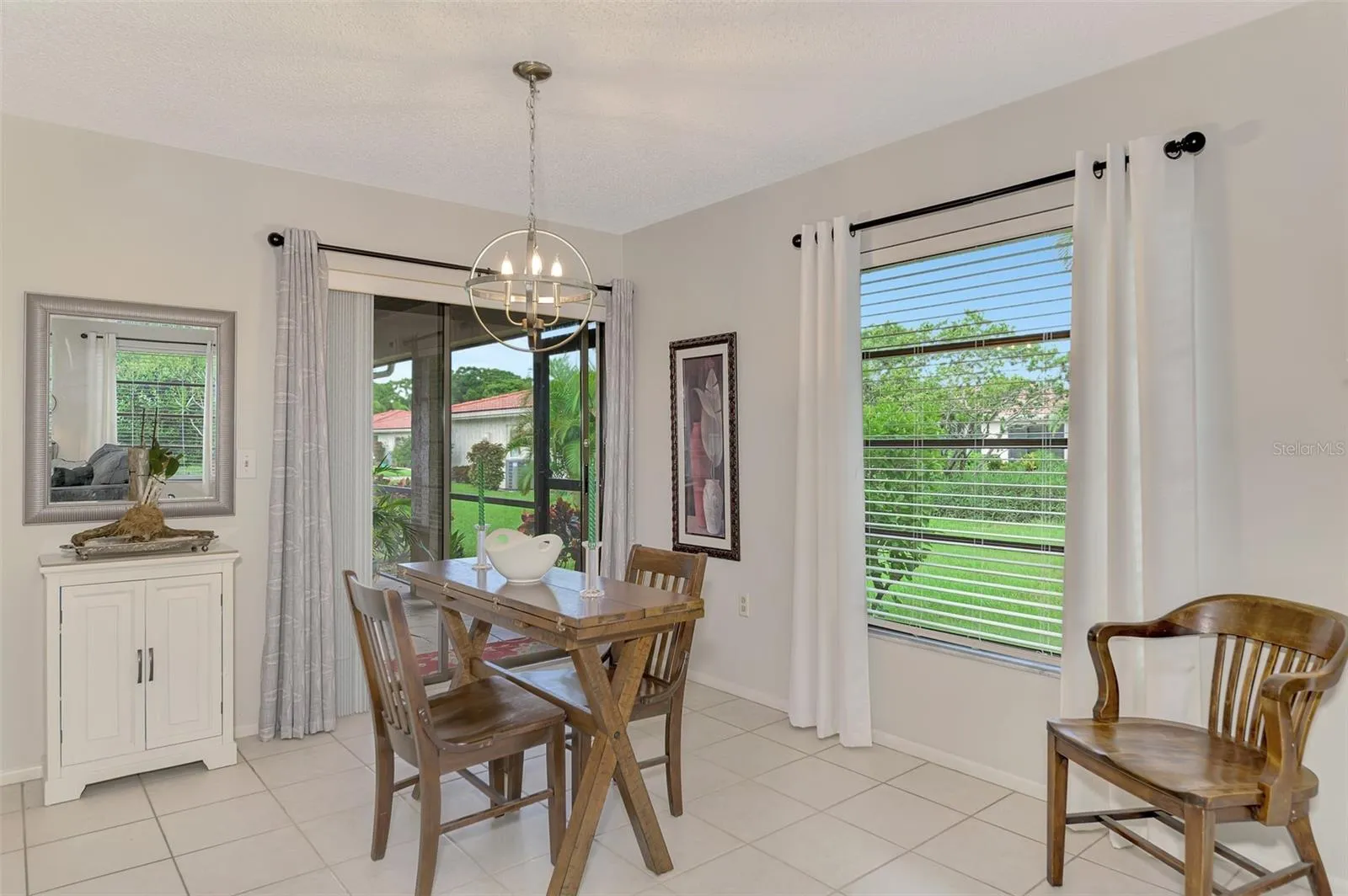 Dining Area - Best Privacy in Vivianda5301 Greencroft Dr, Sarasota FL 34238